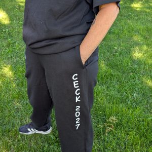2027 Sweats